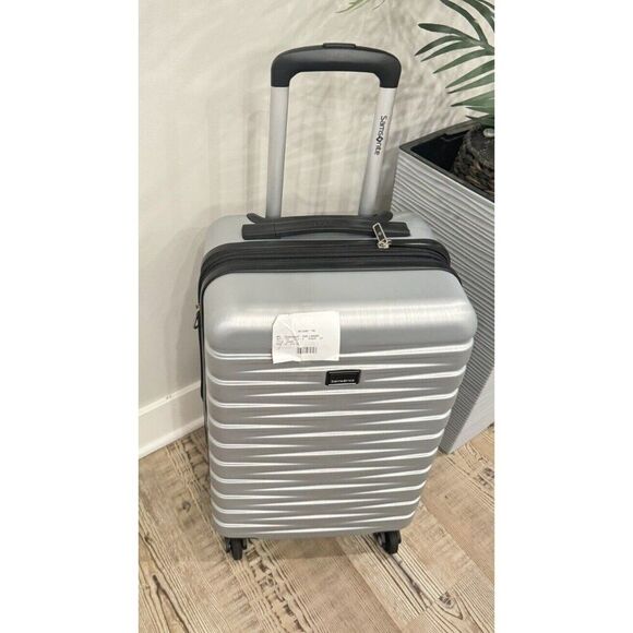 SAMSONITE Uptempo X Hardside 1Piece Carry-on  Spinner Luggage Suitcase Carry On - Picture 8 of 9